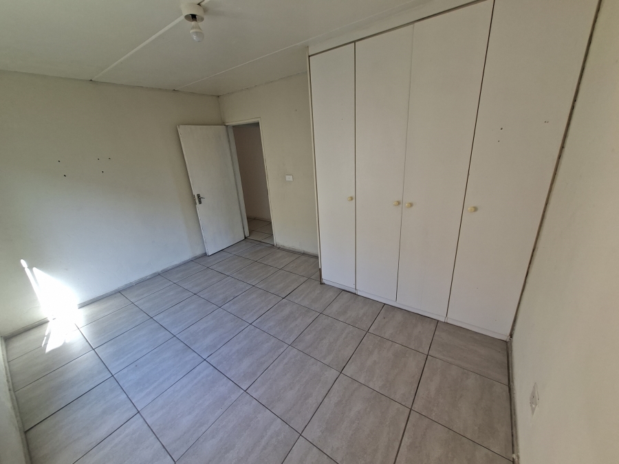 To Let 2 Bedroom Property for Rent in Elspark Gauteng