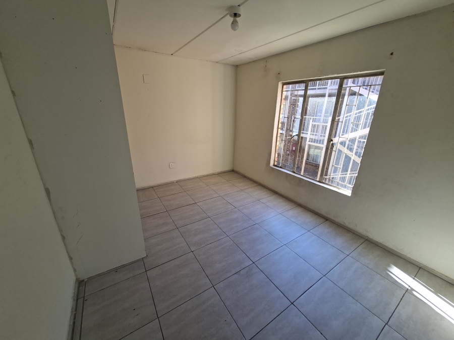 To Let 2 Bedroom Property for Rent in Elspark Gauteng