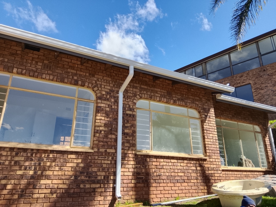 To Let 5 Bedroom Property for Rent in Wilro Park Gauteng