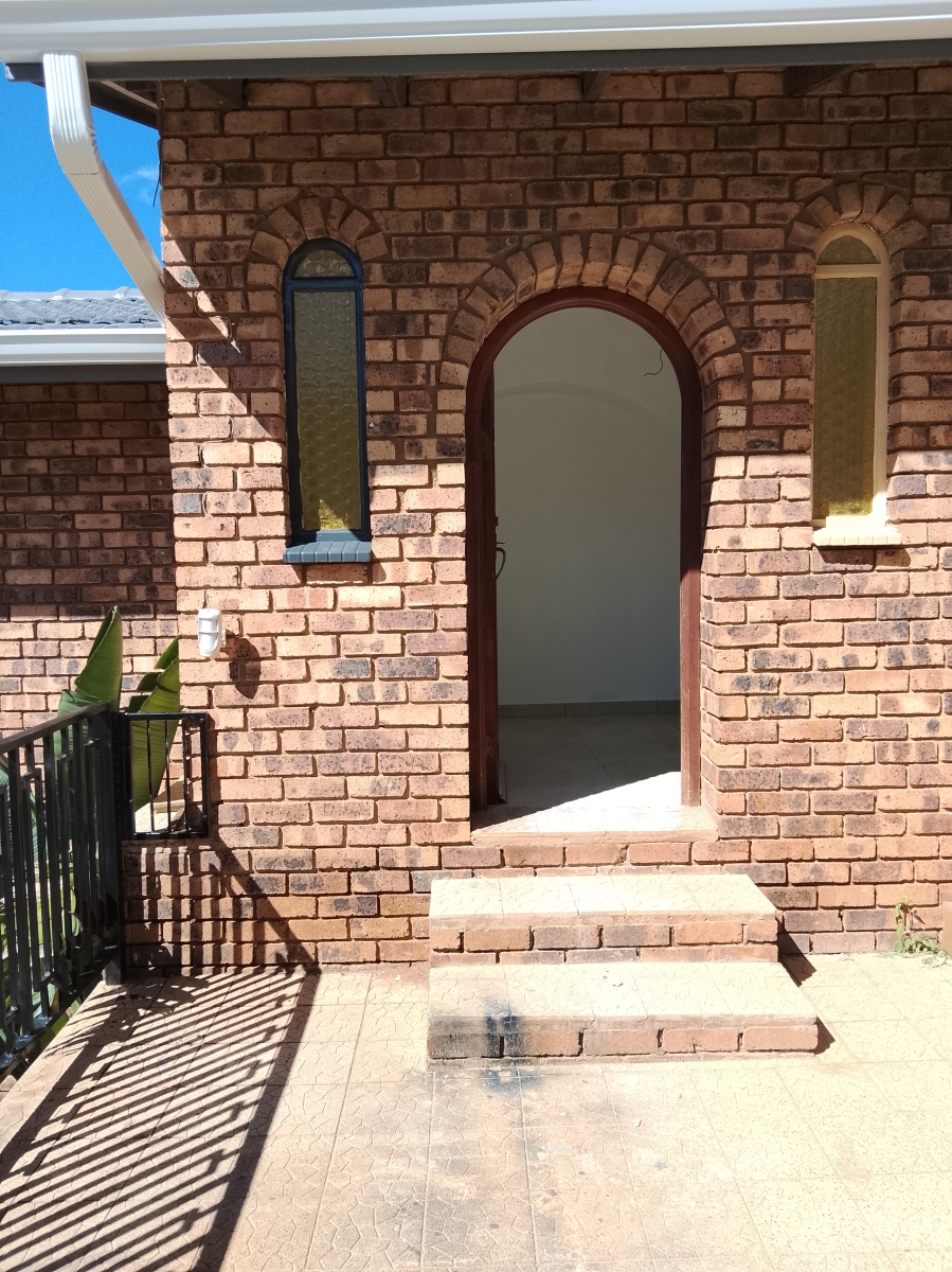 To Let 5 Bedroom Property for Rent in Wilro Park Gauteng