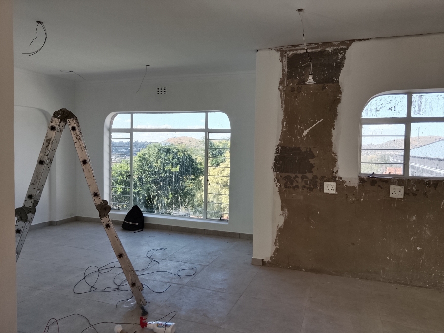 To Let 5 Bedroom Property for Rent in Wilro Park Gauteng
