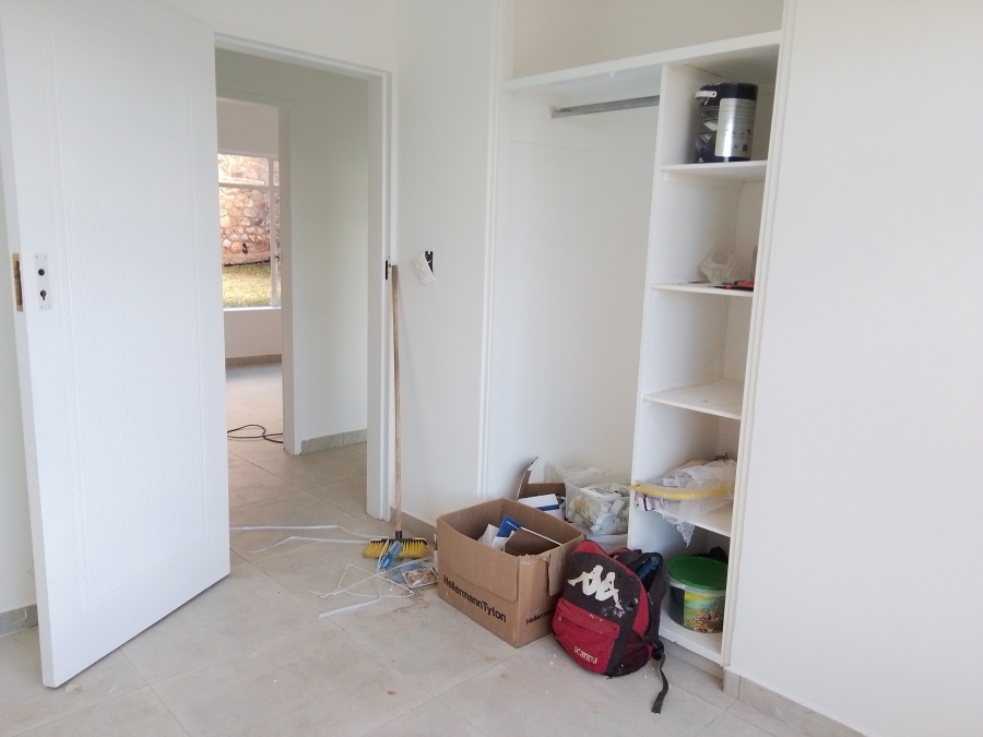 To Let 5 Bedroom Property for Rent in Wilro Park Gauteng
