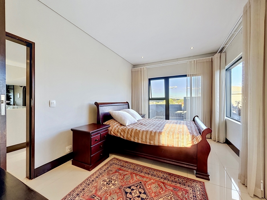 5 Bedroom Property for Sale in Lombardy Estate Gauteng