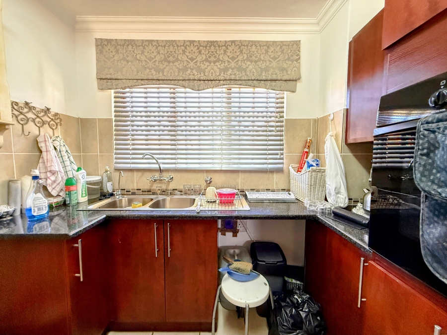 2 Bedroom Property for Sale in Olympus AH Gauteng