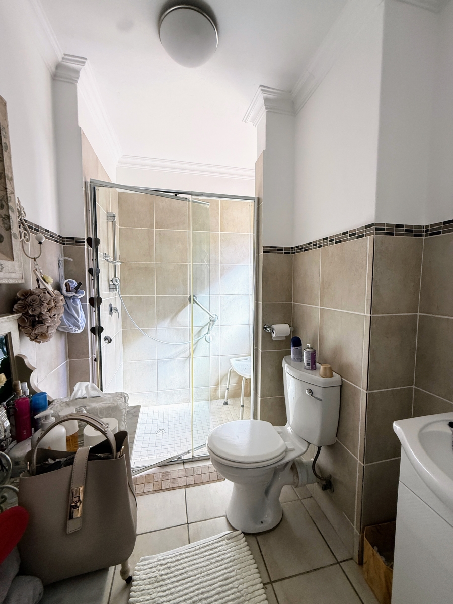 2 Bedroom Property for Sale in Olympus AH Gauteng