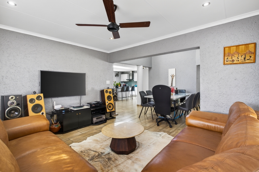 3 Bedroom Property for Sale in Sunninghill Gauteng
