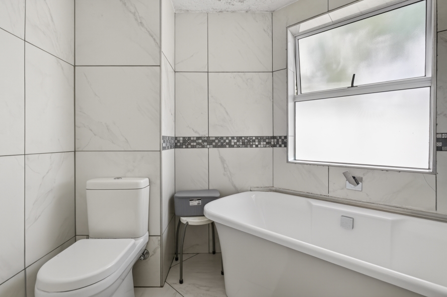 3 Bedroom Property for Sale in Sunninghill Gauteng