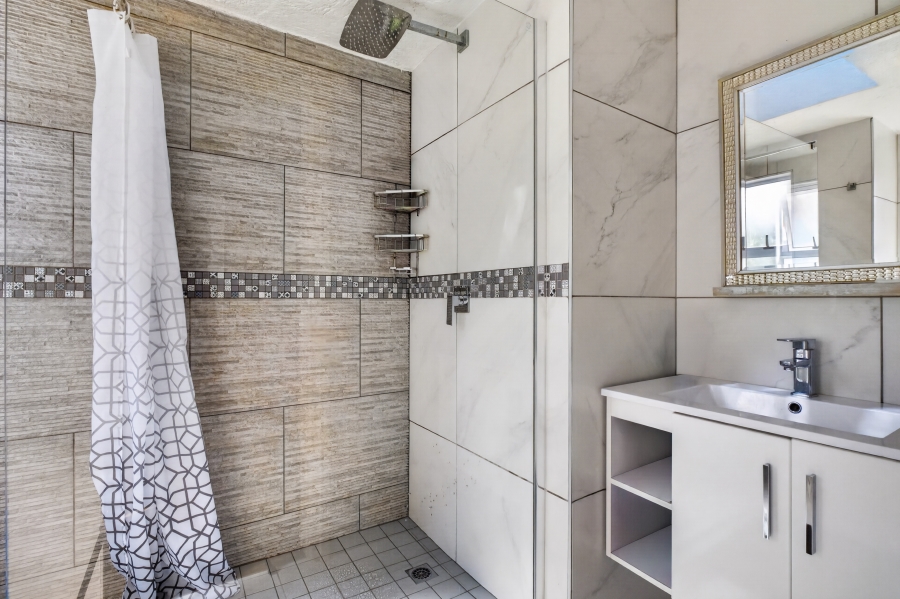 3 Bedroom Property for Sale in Sunninghill Gauteng