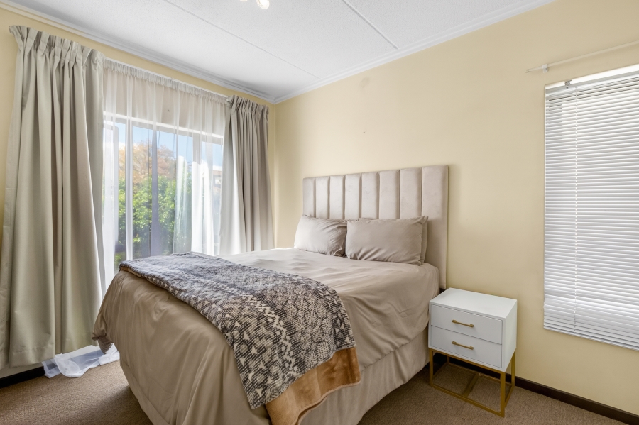 1 Bedroom Property for Sale in Paulshof Gauteng