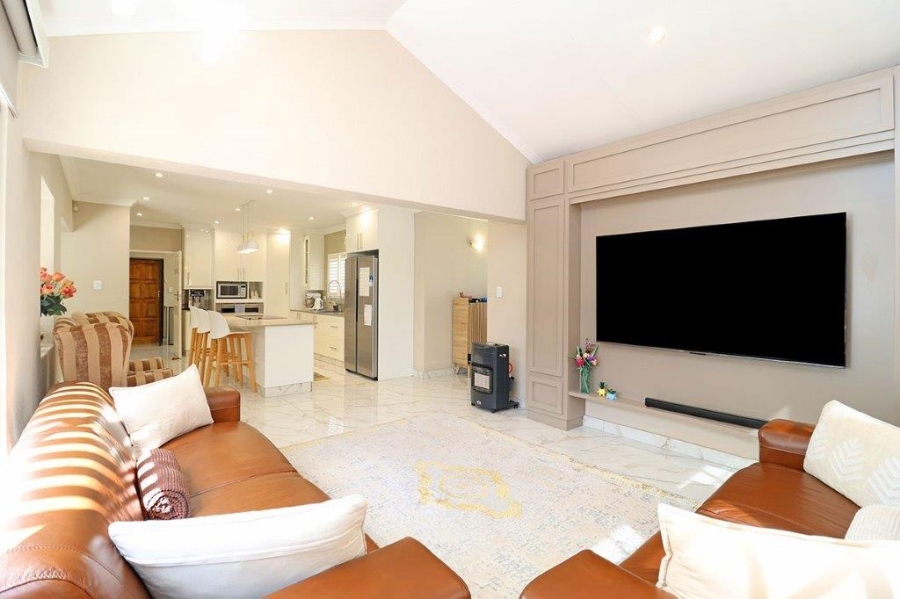 4 Bedroom Property for Sale in Dowerglen Ext 3 Gauteng