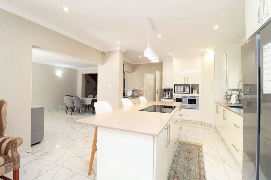 4 Bedroom Property for Sale in Dowerglen Ext 3 Gauteng
