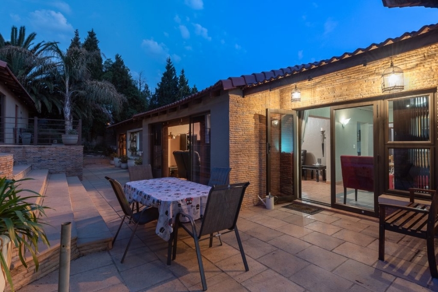 4 Bedroom Property for Sale in Glenvista Gauteng
