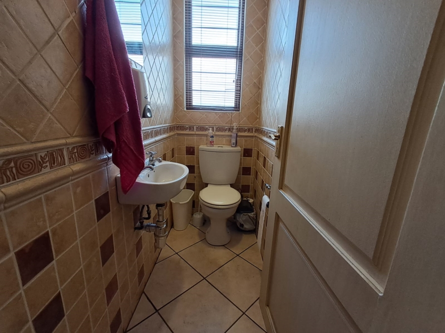 Commercial Property for Sale in Three Rivers Gauteng