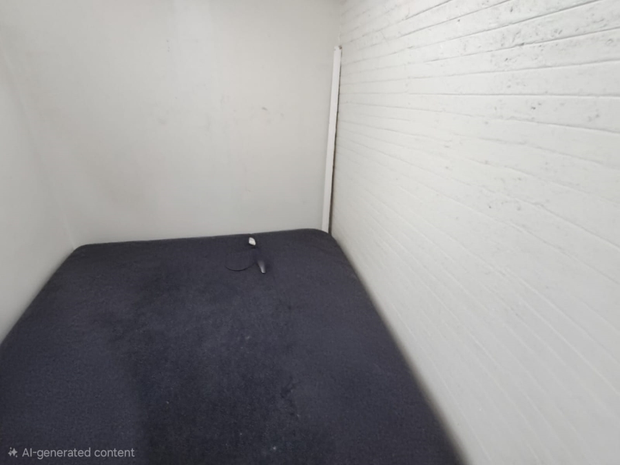 Commercial Property for Sale in Peacehaven Industrial Gauteng