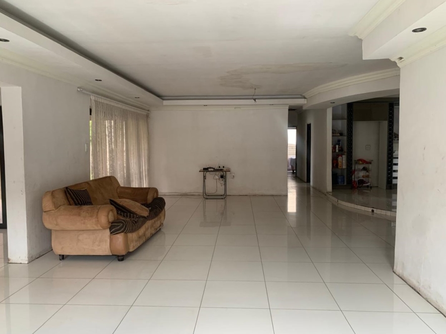 3 Bedroom Property for Sale in Vanderbijlpark SE 6 Gauteng