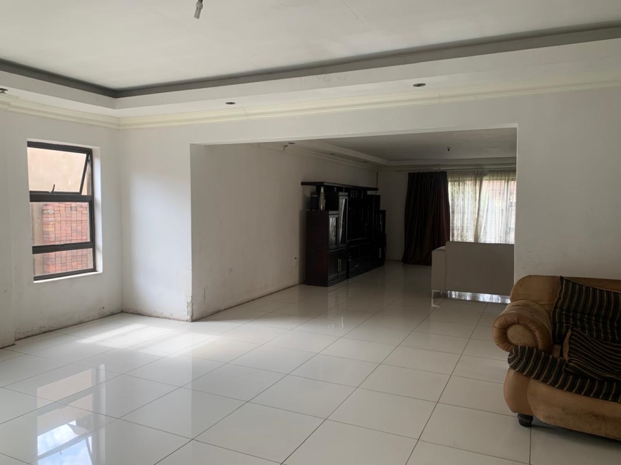 3 Bedroom Property for Sale in Vanderbijlpark SE 6 Gauteng