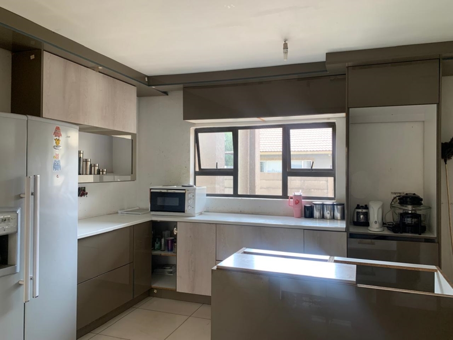 3 Bedroom Property for Sale in Vanderbijlpark SE 6 Gauteng