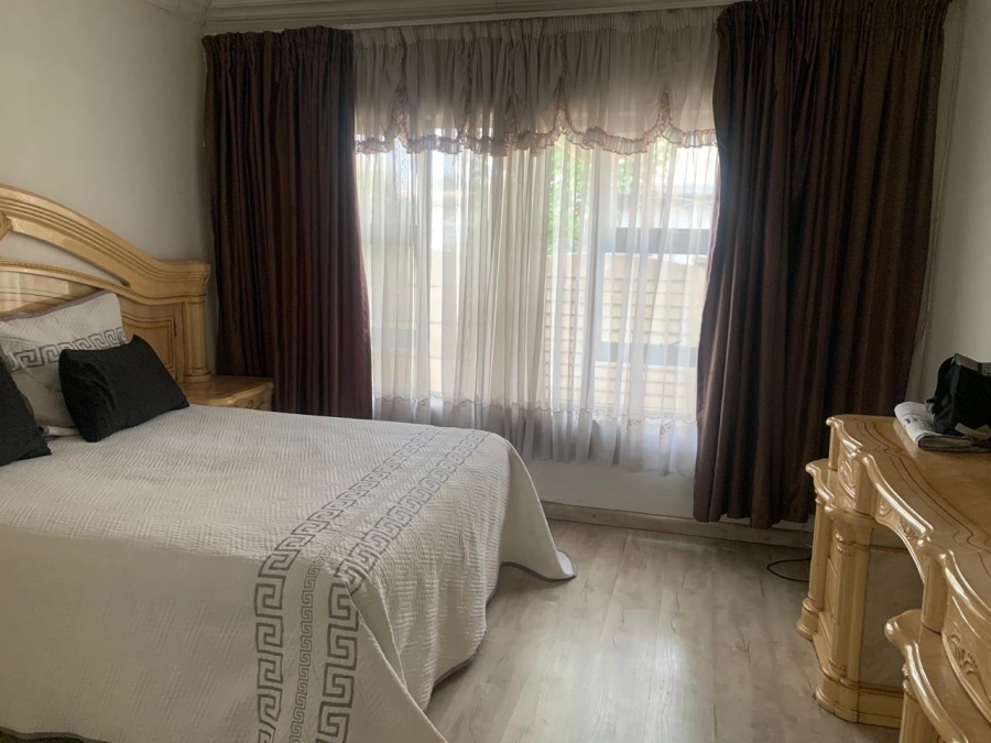 3 Bedroom Property for Sale in Vanderbijlpark SE 6 Gauteng