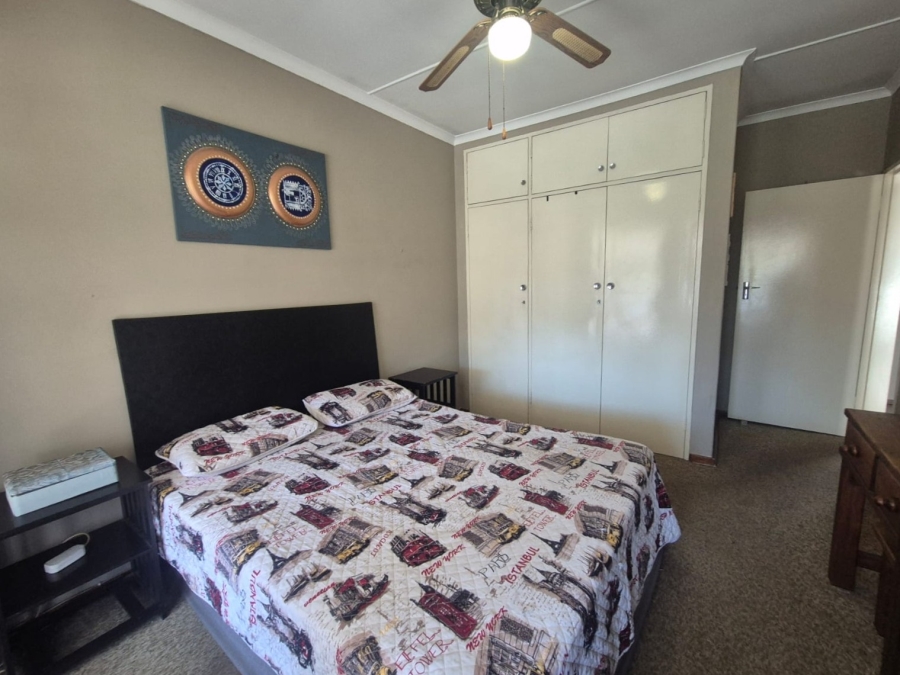 3 Bedroom Property for Sale in Three Rivers Proper Gauteng