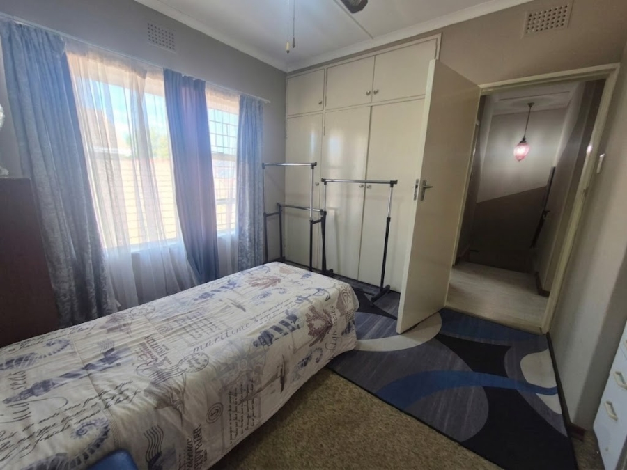 3 Bedroom Property for Sale in Three Rivers Proper Gauteng