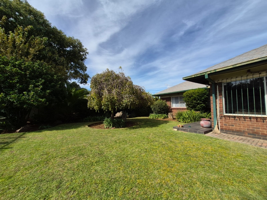 3 Bedroom Property for Sale in Vanderbijlpark SE 2 Gauteng