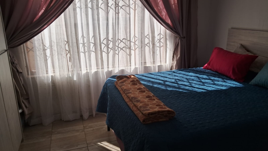 To Let 3 Bedroom Property for Rent in Krugersdorp West Gauteng