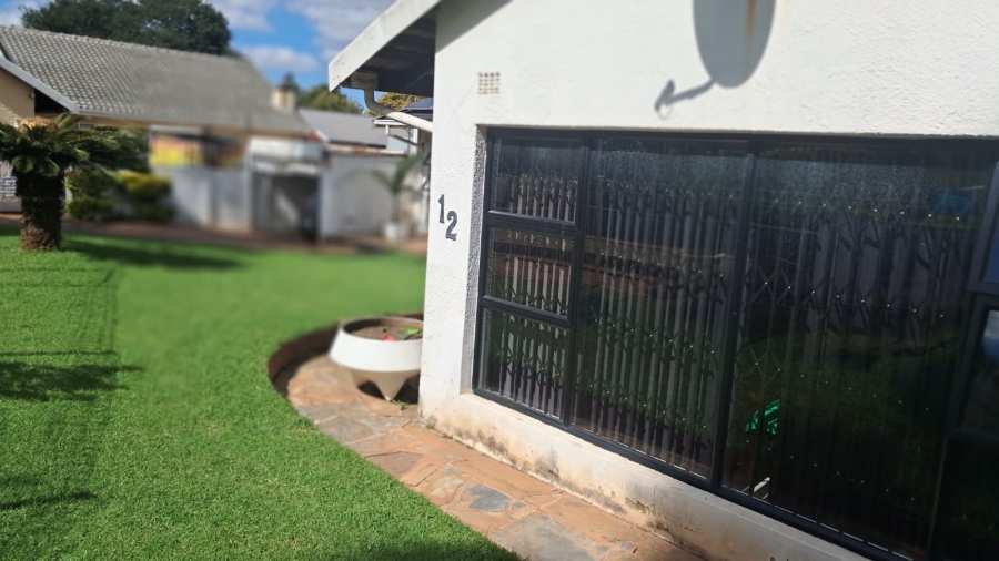 To Let 4 Bedroom Property for Rent in Horizon View Gauteng