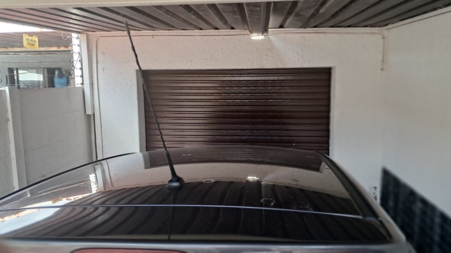 To Let 4 Bedroom Property for Rent in Horizon View Gauteng