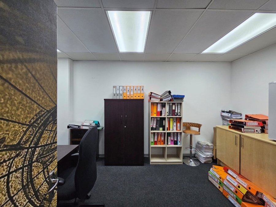 To Let Commercial Property for Rent in Erasmusrand Gauteng