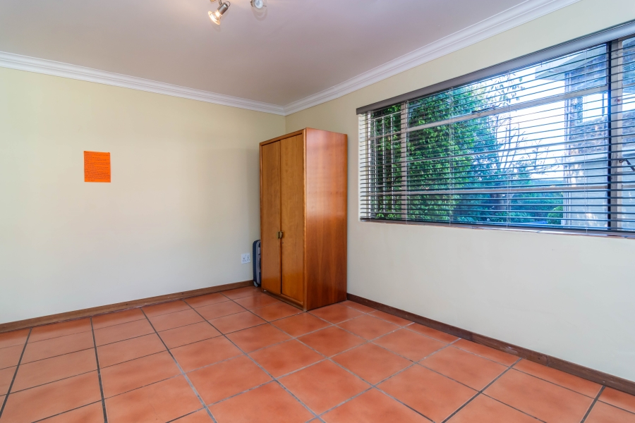 8 Bedroom Property for Sale in Franklin Roosevelt Park Gauteng