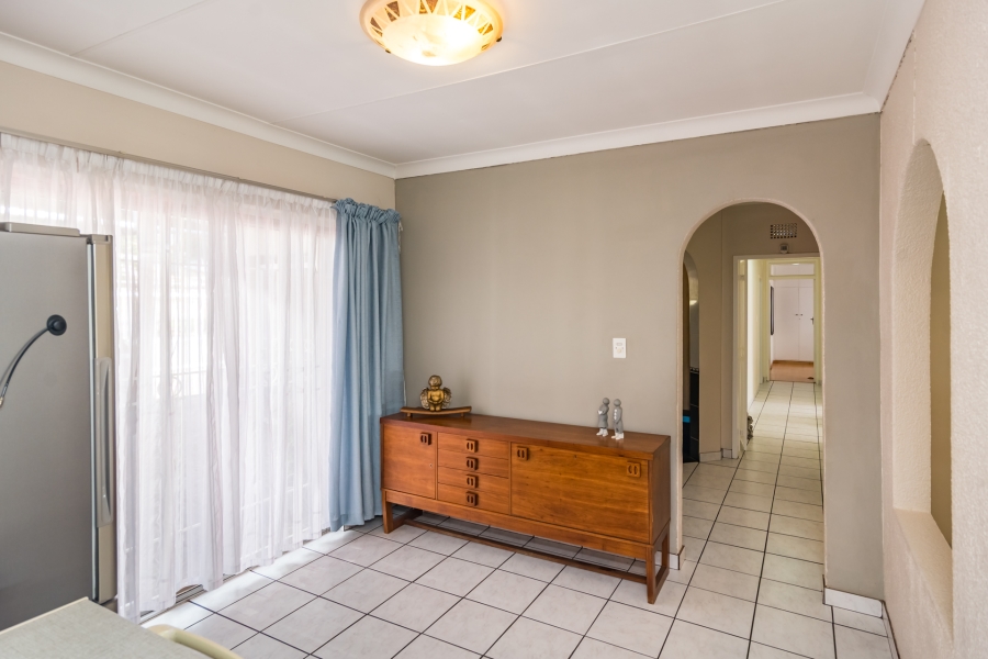 3 Bedroom Property for Sale in Breaunanda Gauteng