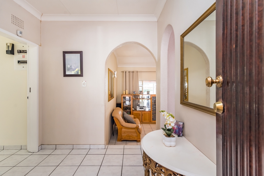3 Bedroom Property for Sale in Breaunanda Gauteng
