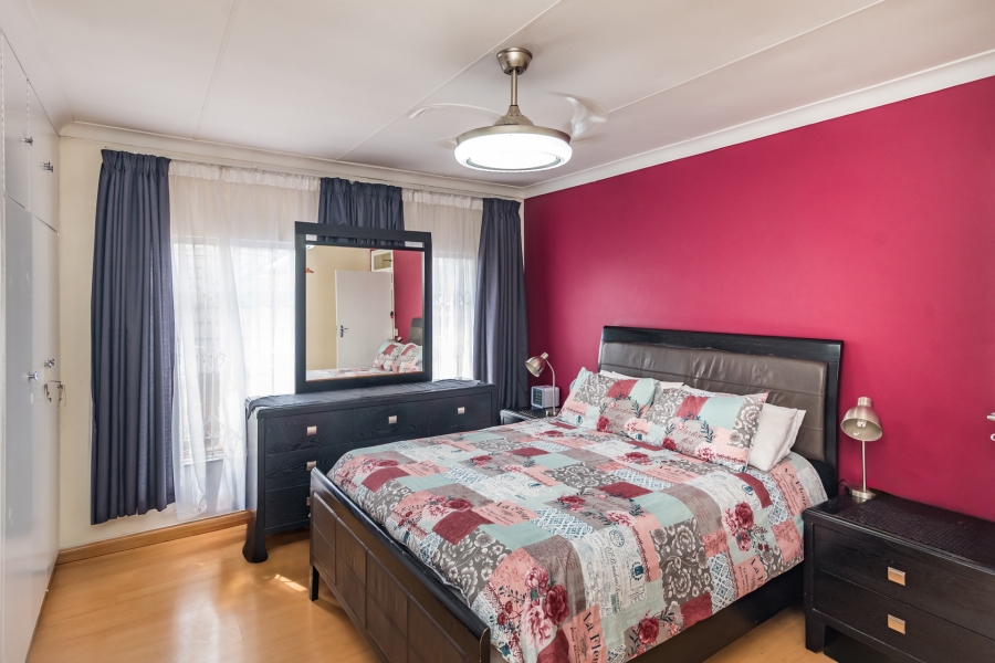 3 Bedroom Property for Sale in Breaunanda Gauteng