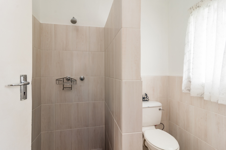 3 Bedroom Property for Sale in Breaunanda Gauteng