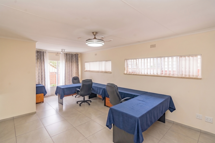 3 Bedroom Property for Sale in Breaunanda Gauteng