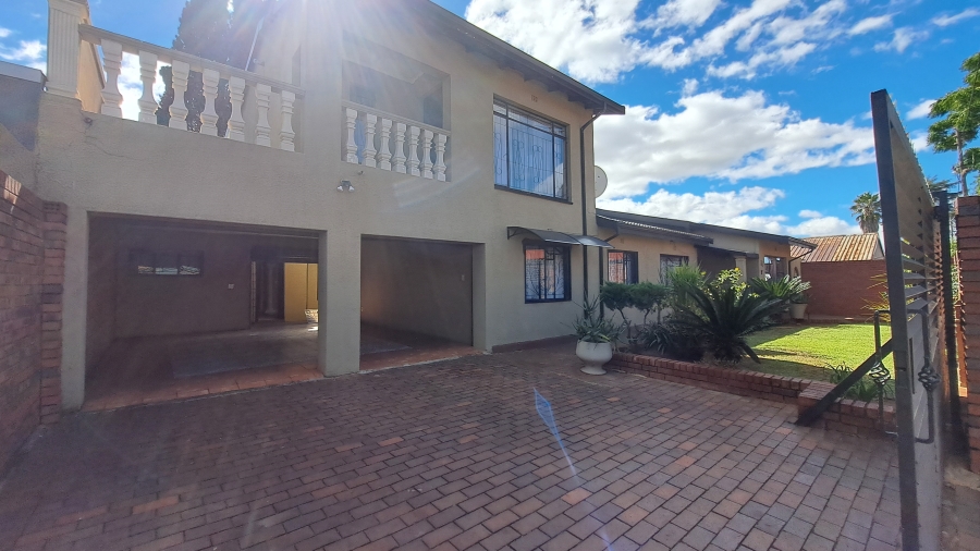 4 Bedroom Property for Sale in Eldorado Park Gauteng