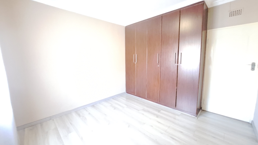 4 Bedroom Property for Sale in Eldorado Park Gauteng