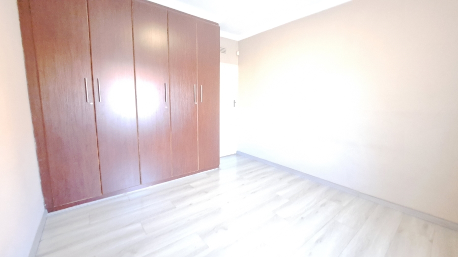 4 Bedroom Property for Sale in Eldorado Park Gauteng