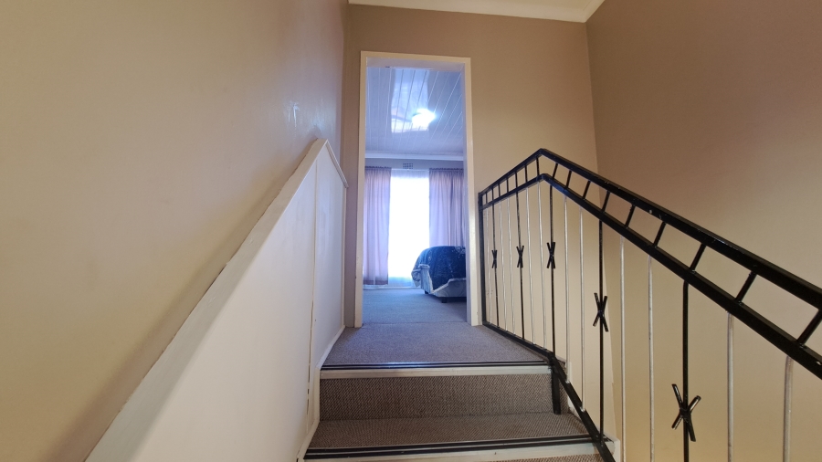 4 Bedroom Property for Sale in Eldorado Park Gauteng
