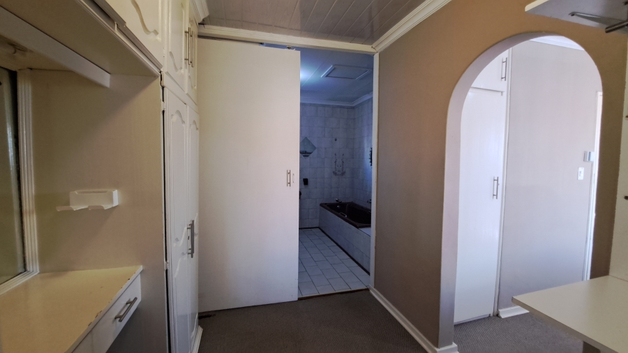 4 Bedroom Property for Sale in Eldorado Park Gauteng