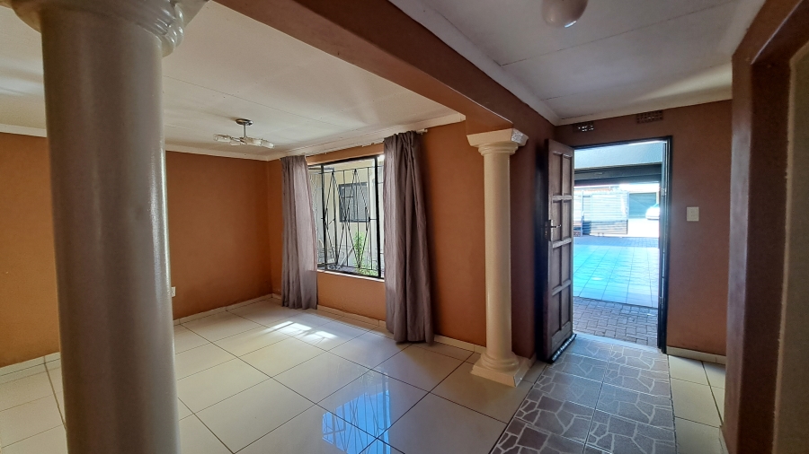 4 Bedroom Property for Sale in Eldorado Park Gauteng
