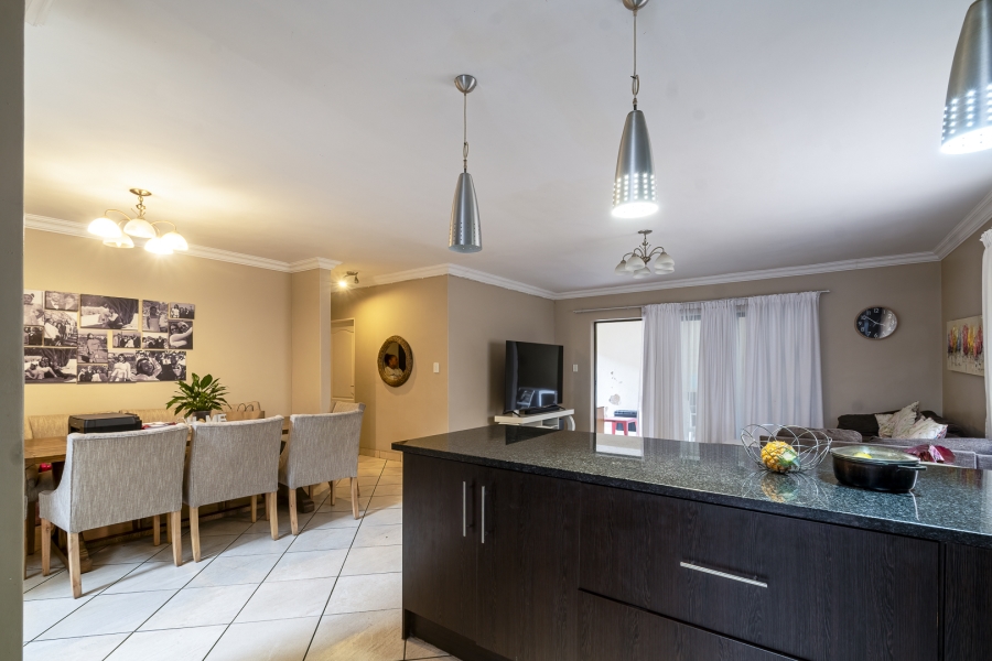 4 Bedroom Property for Sale in Val de Grace Gauteng