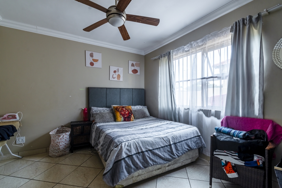 4 Bedroom Property for Sale in Val de Grace Gauteng