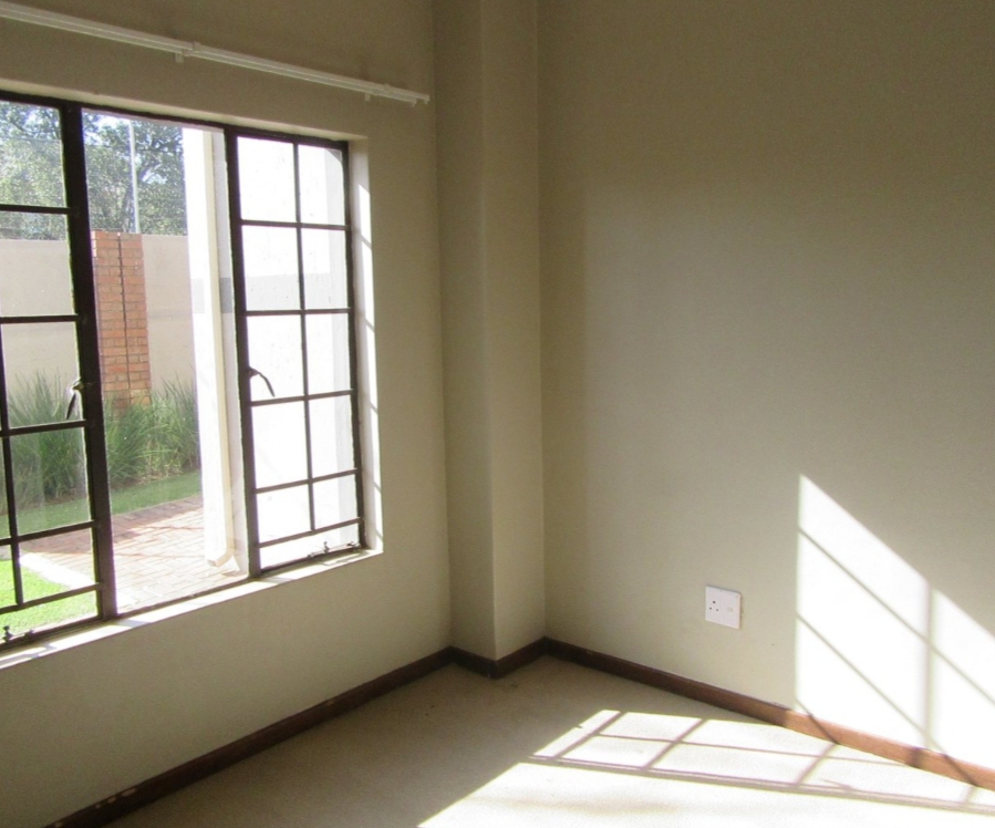 2 Bedroom Property for Sale in Rynfield Gauteng