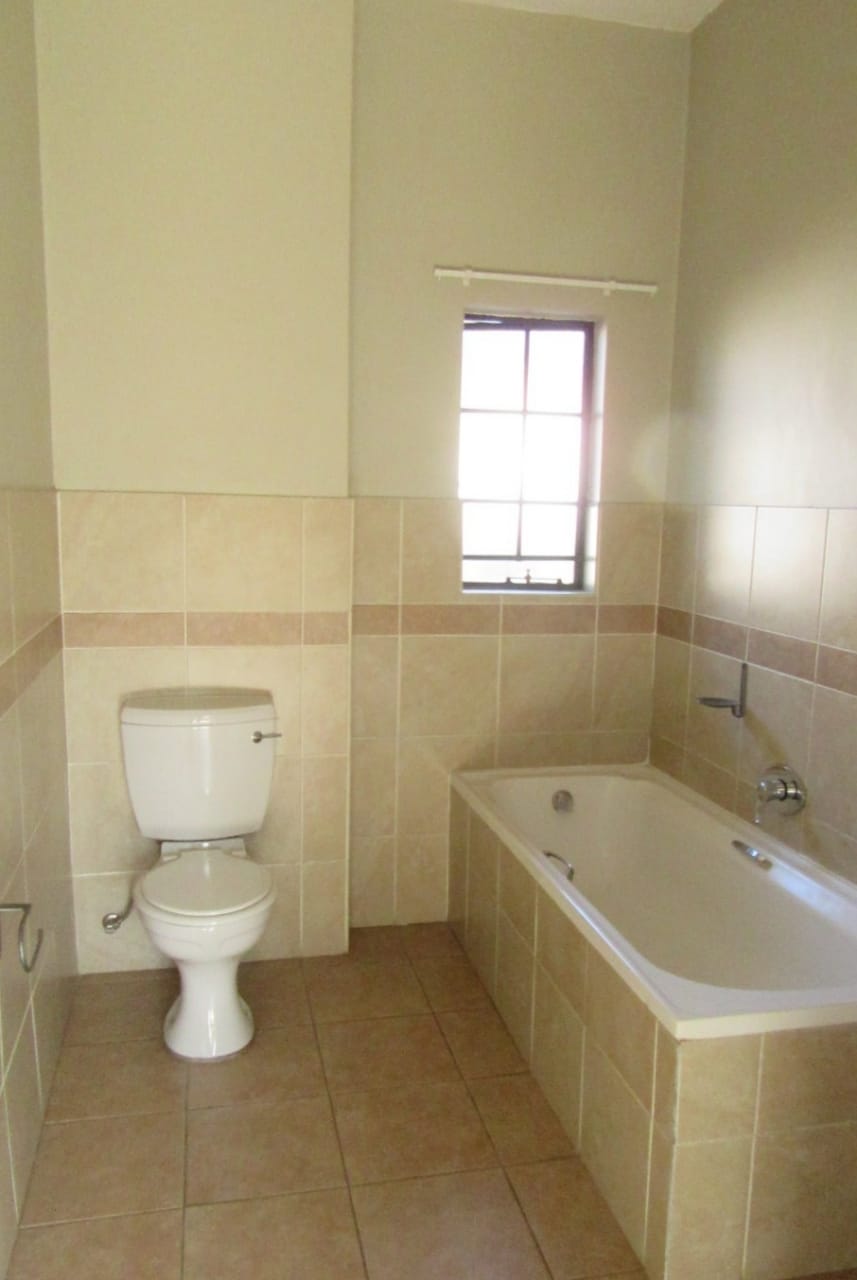 2 Bedroom Property for Sale in Rynfield Gauteng