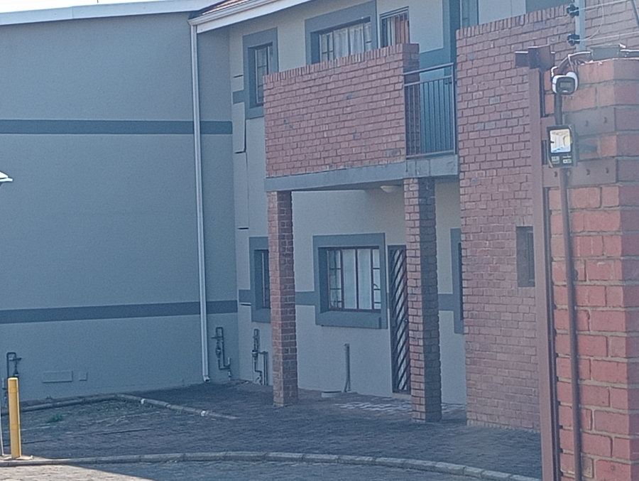 2 Bedroom Property for Sale in Rynfield Gauteng