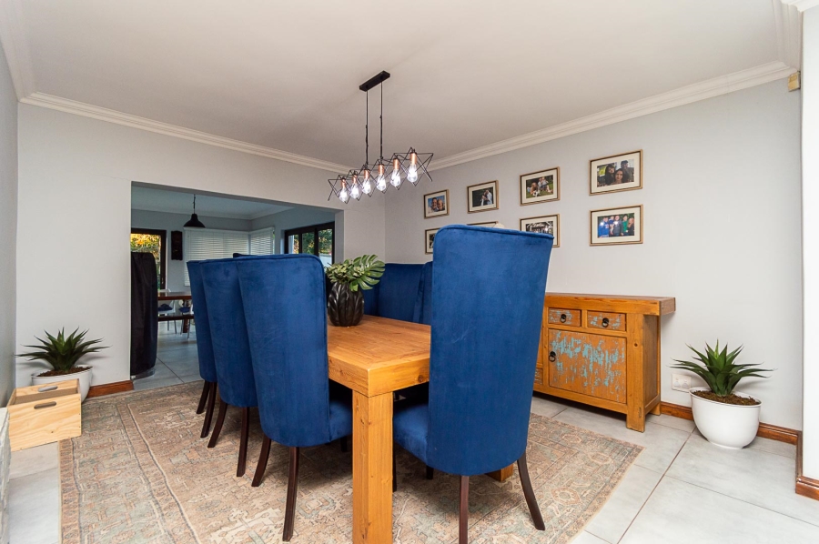 7 Bedroom Property for Sale in Brackenhurst Gauteng