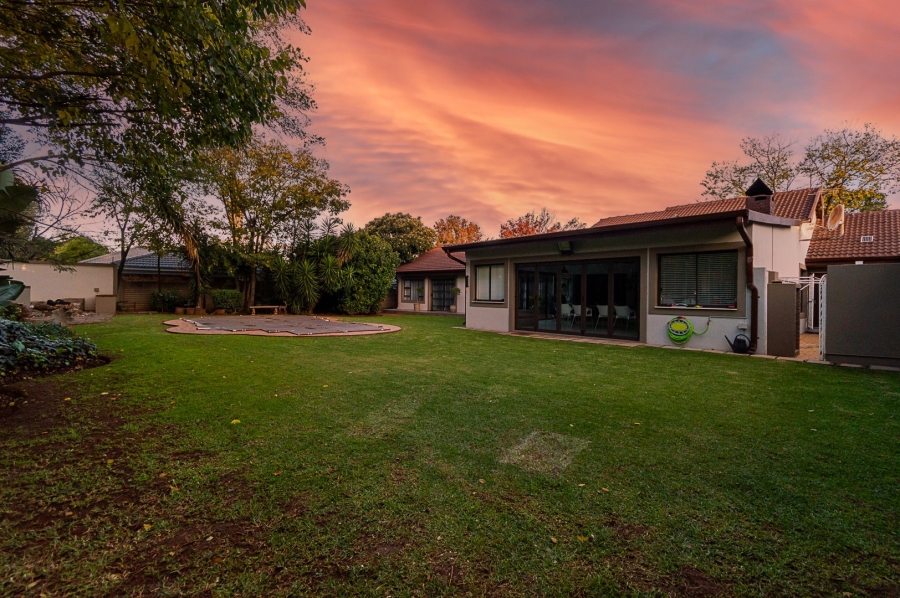 7 Bedroom Property for Sale in Brackenhurst Gauteng