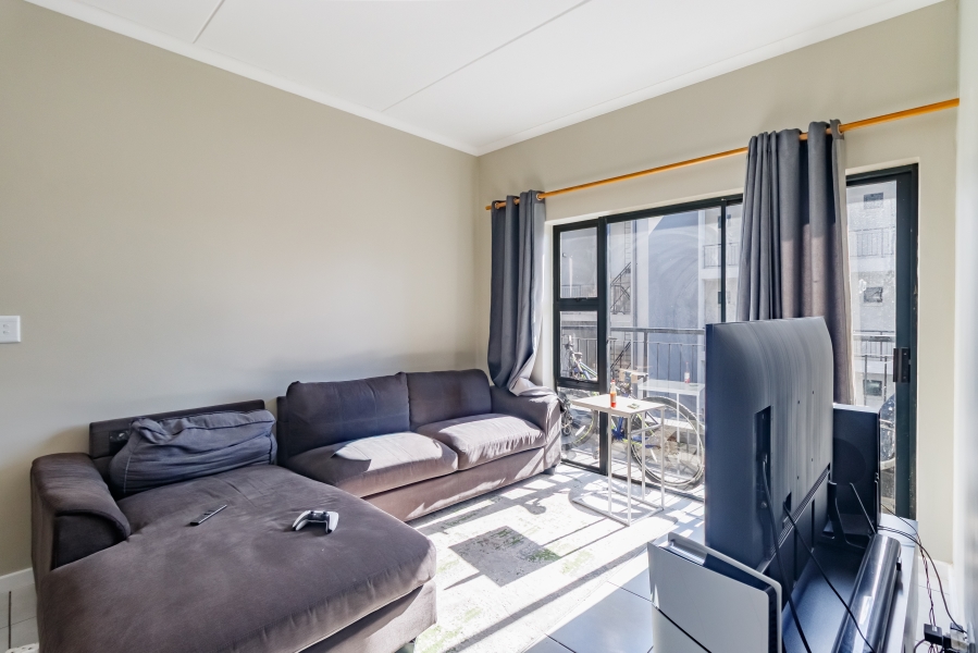2 Bedroom Property for Sale in Grand Central Gauteng