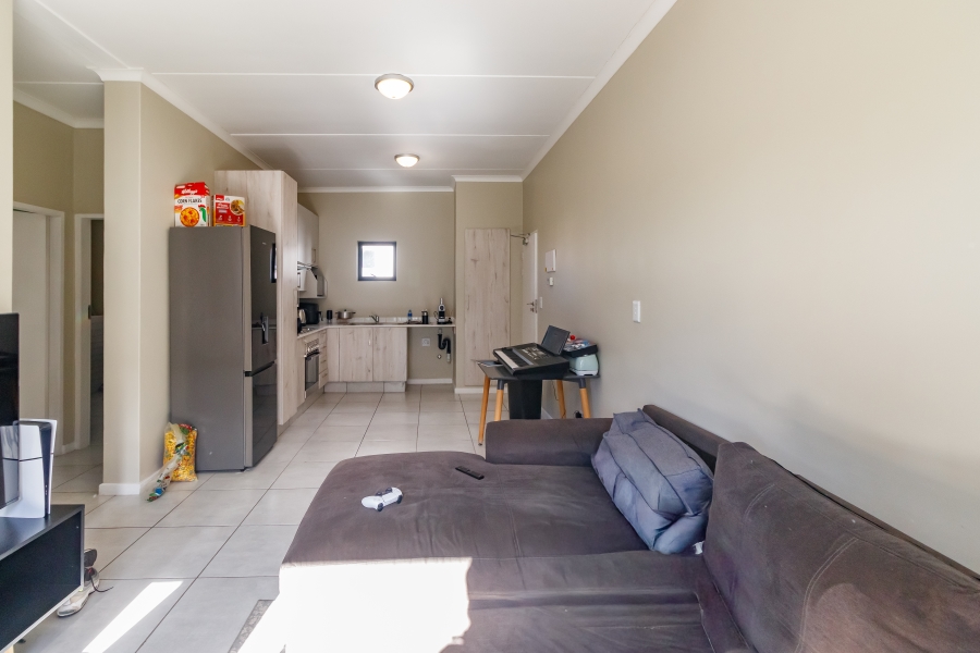 2 Bedroom Property for Sale in Grand Central Gauteng